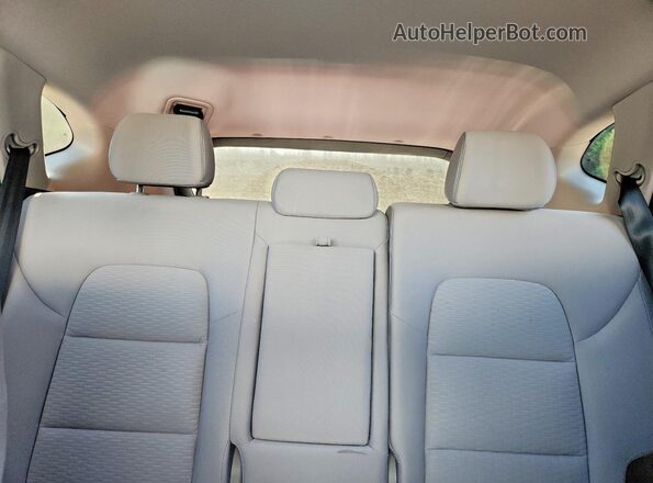 KM8J3CA48MU366667 2021 HYUNDAI TUCSON White Widok tylnych siedzeń