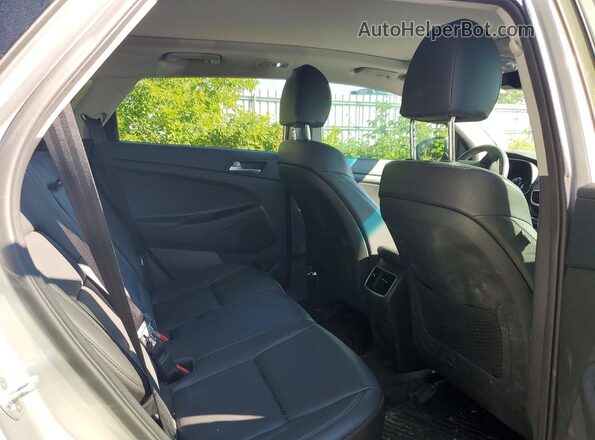 KM8J3CA49LU248562 2020 HYUNDAI TUCSON Silver Vista interior trasera