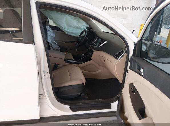 KM8J3CAL5JU691652 2018 HYUNDAI TUCSON White Widok wnętrza z przodu