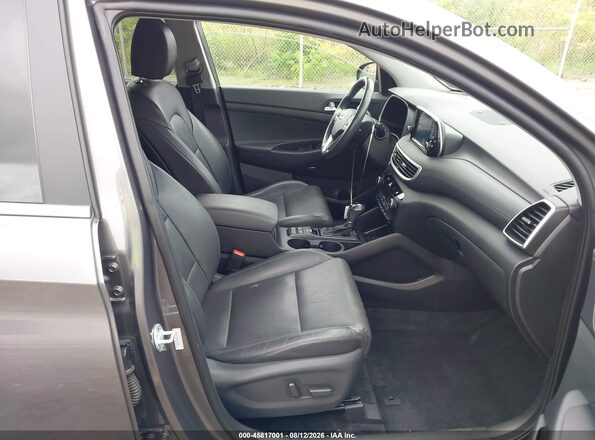 KM8J3CAL6LU261244 2020 HYUNDAI TUCSON Gray Front interior view