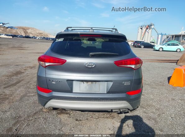 KM8J3CAL7JU716583 2018 HYUNDAI TUCSON Gray 