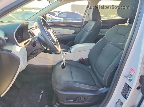 KM8JB3AE6PU204553 2023 HYUNDAI TUCSON White Вид салону спереду