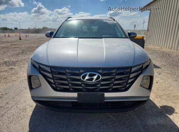 KM8JB3DEXRU306100 2024 HYUNDAI TUCSON Silver Widok z przodu