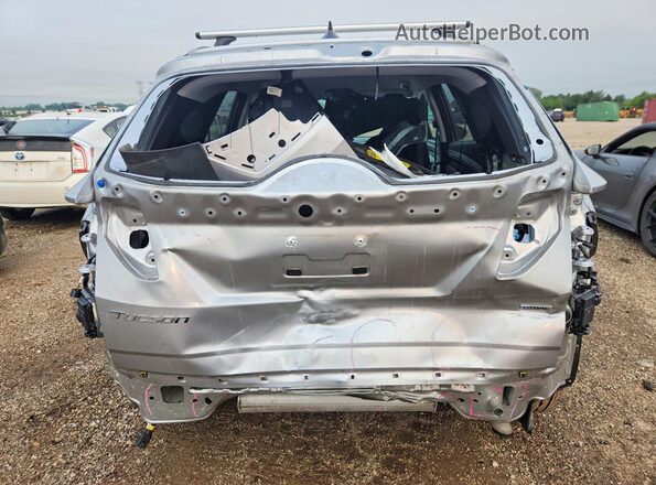 KM8JBCDE3RU298082 2024 HYUNDAI TUCSON Silver Widok z tyłu