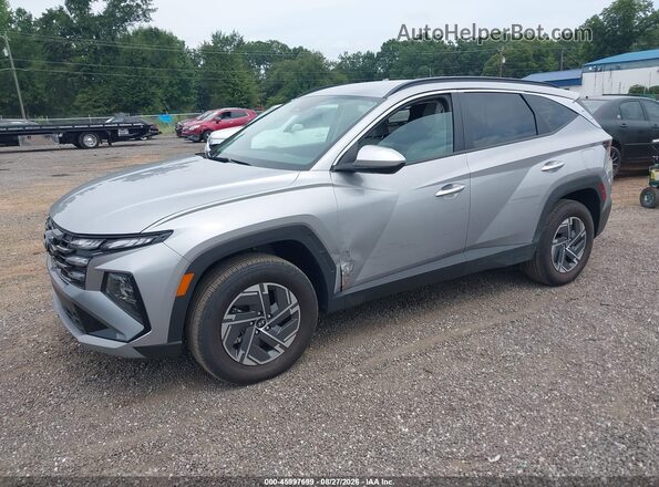 KM8JBDD14SU321488 2025 HYUNDAI TUCSON HYBRID Silver Передня ліва чверть