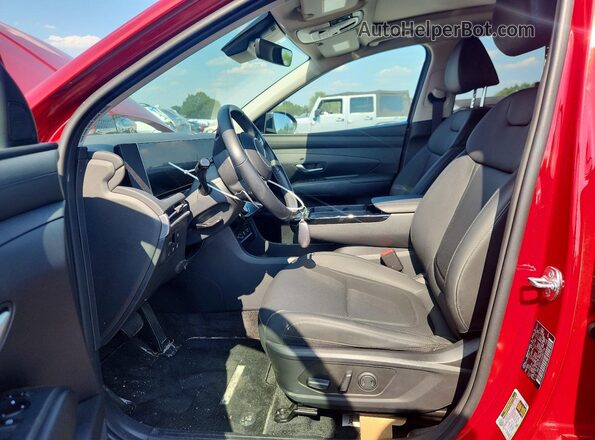 KM8JCDD12SU382738 2025 HYUNDAI TUCSON Maroon Widok wnętrza z przodu