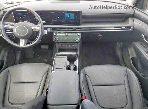 KM8JCDD18SU274818 2025 HYUNDAI TUCSON Red Widok deski rozdzielczej