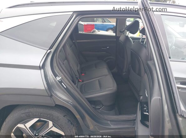 KM8JECA16PU126876 2023 HYUNDAI TUCSON HYBRID Gray VIN კოდის სტიკერის ხედი