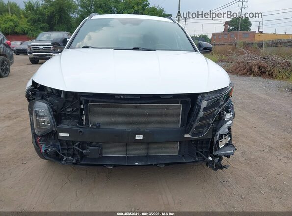 KM8JF3AE9NU138310 2022 HYUNDAI TUCSON White Vista interior trasera