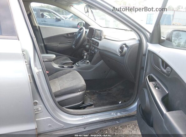 KM8K12AA3KU258349 2019 HYUNDAI KONA Синий Вид салона спереди