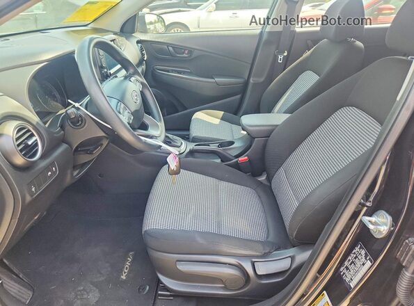 KM8K12AA7LU396526 2020 HYUNDAI KONA Black Вид салону спереду