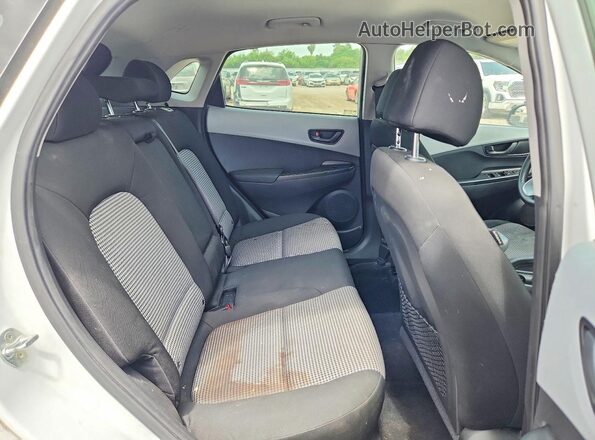 KM8K1CAA0MU680720 2021 HYUNDAI KONA White Հետևի նստատեղերի տեսք