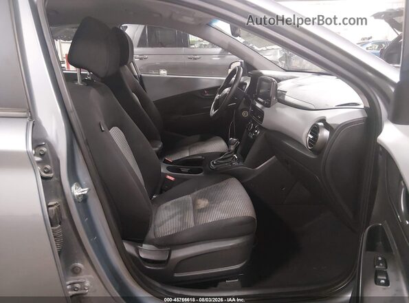 KM8K1CAA1LU416761 2020 HYUNDAI KONA Gray Vista interior delantera
