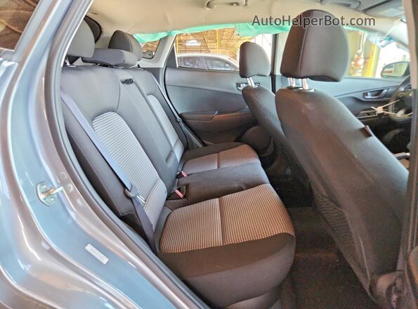 KM8K22AA4MU693221 2021 HYUNDAI KONA Gray Rear seats view