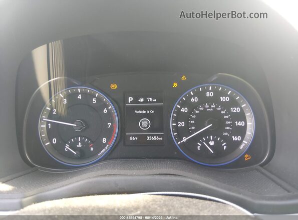 KM8K22AA7JU103542 2018 HYUNDAI KONA Black Widok tylnych siedzeń