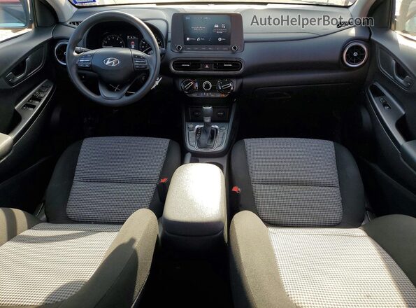 KM8K22AB5PU036845 2023 HYUNDAI KONA Red Vista del salpicadero