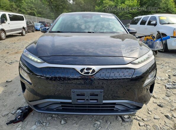 KM8K23AG0MU116535 2021 HYUNDAI KONA Black Widok z przodu