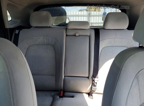 KM8K23AG2PU179334 2023 HYUNDAI KONA Gray Widok tylnych siedzeń