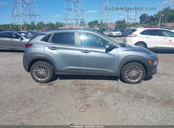 KM8K2CAA0LU567071 2020 HYUNDAI KONA Silver Սալոնի հետևի տեսք