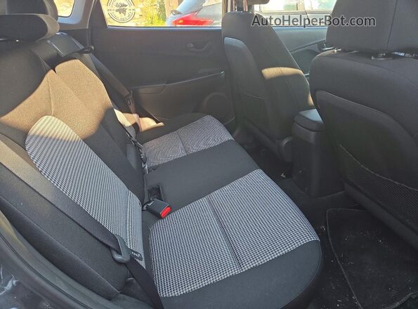 KM8K2CAA1MU751131 2021 HYUNDAI KONA Charcoal Vista interior trasera