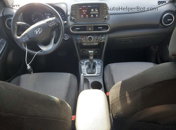 KM8K2CAA3KU377912 2019 HYUNDAI KONA White Widok deski rozdzielczej
