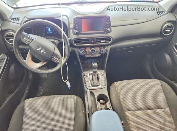 KM8K2CAA4MU663352 2021 HYUNDAI KONA Black Dashboard view
