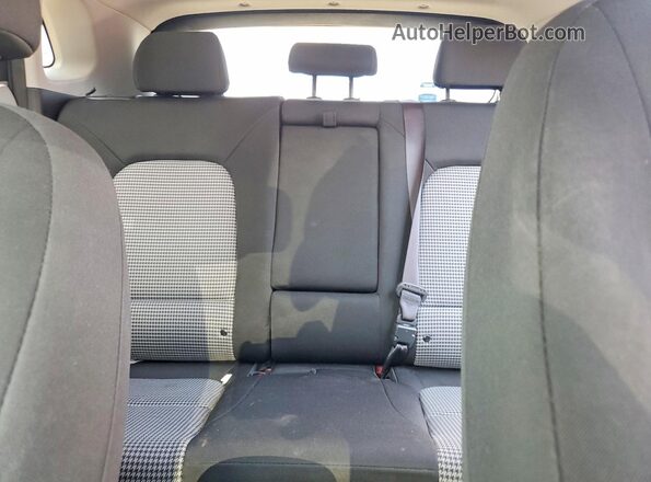 KM8K2CAA5MU738253 2021 HYUNDAI KONA Красный Вид задних сидений