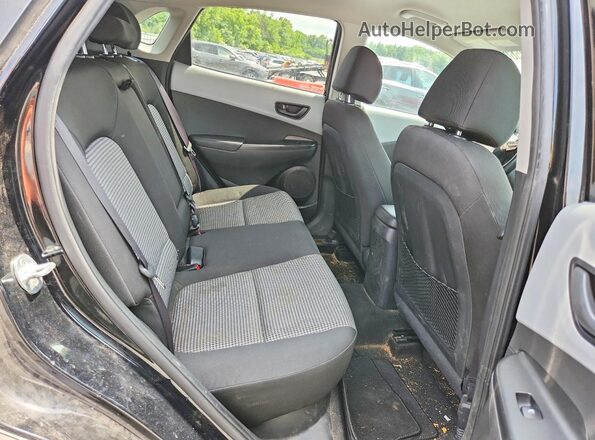 KM8K2CAA6LU440647 2020 HYUNDAI KONA Black Widok wnętrza z tyłu
