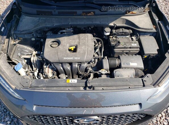 KM8K2CAA7LU472930 2020 HYUNDAI KONA Gray Սալոնի հետևի տեսք