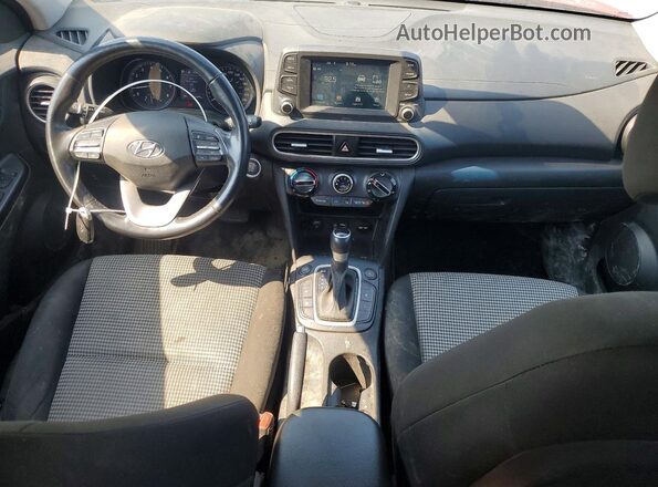KM8K2CAA7MU652166 2021 HYUNDAI KONA Red Widok deski rozdzielczej