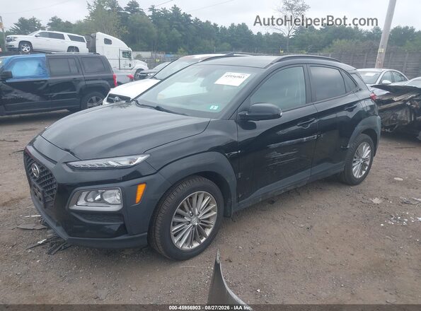 KM8K2CAA8LU580733 2020 HYUNDAI KONA Черный Передняя левая четверть