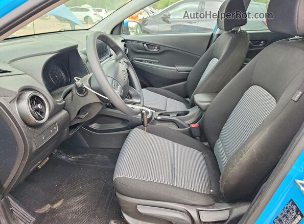 KM8K2CAB3NU903243 2022 HYUNDAI KONA Blue Vista interior delantera