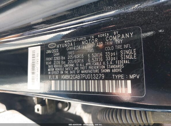 KM8K2CAB7PU013279 2023 HYUNDAI KONA Black ძრავის განყოფილების ხედი