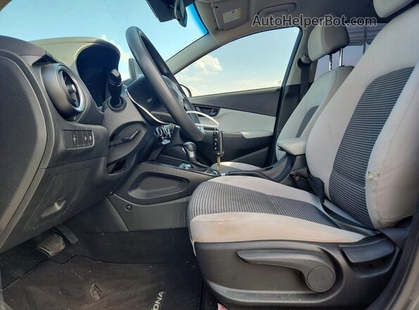 KM8K2CABXNU846846 2022 HYUNDAI KONA Charcoal Front interior view