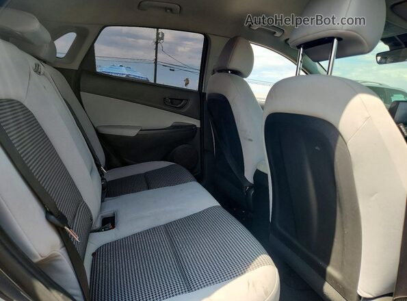 KM8K2CABXNU846846 2022 HYUNDAI KONA Charcoal Rear seats view