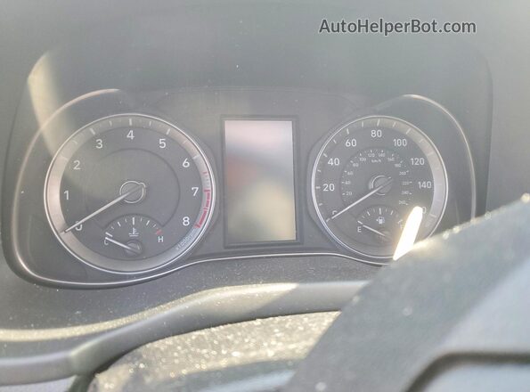 KM8K32AB8NU772821 2022 HYUNDAI KONA Red Instrument cluster view