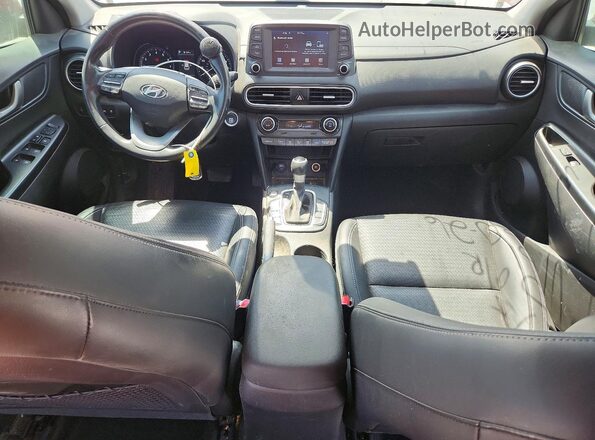 KM8K33A51MU687768 2021 HYUNDAI KONA Red Vista del salpicadero