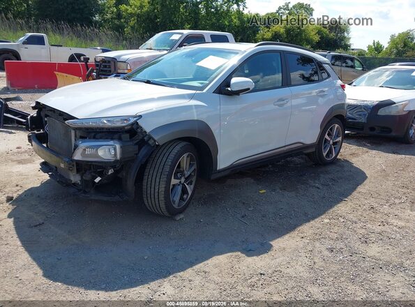 KM8K33A56LU490710 2020 HYUNDAI KONA White წინა მარცხენა ხედი სამი მეოთხედიდან
