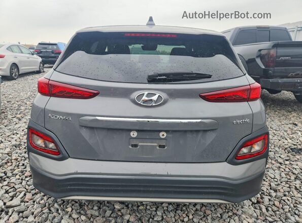 KM8K33AG8KU024793 2019 HYUNDAI KONA Gray Widok z tyłu