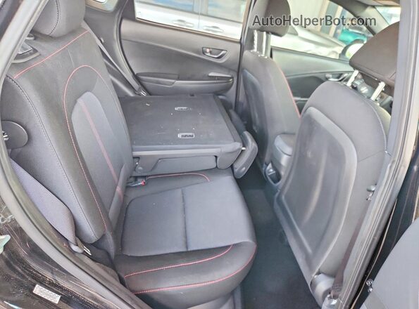 KM8K3CA36PU039152 2023 HYUNDAI KONA Black Սալոնի հետևի տեսք
