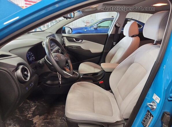 KM8K3CAB0NU848800 2022 HYUNDAI KONA Blue Front interior view