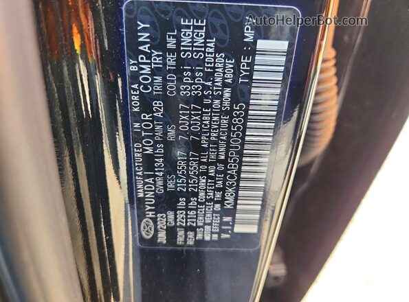 KM8K3CAB5PU055835 2023 HYUNDAI KONA Black Widok komory silnika
