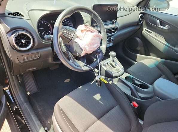 KM8K3CAB5PU055835 2023 HYUNDAI KONA Black Widok deski rozdzielczej