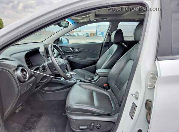 KM8K53A30PU971633 2023 HYUNDAI KONA White Vista interior delantera