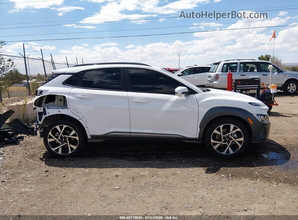 KM8K5CA34PU045705 2023 HYUNDAI KONA White Вид задньої частини салону