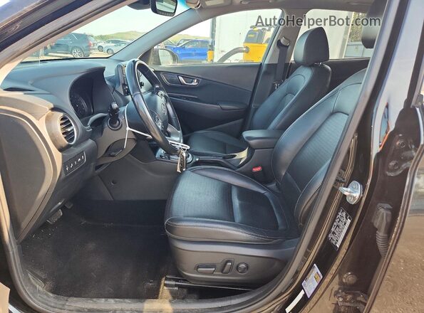 KM8K5CA50LU497839 2020 HYUNDAI KONA Black წინა სალონის ხედი