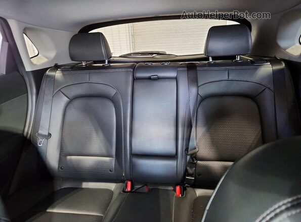 KM8K5CA52MU685845 2021 HYUNDAI KONA Black Widok tylnych siedzeń