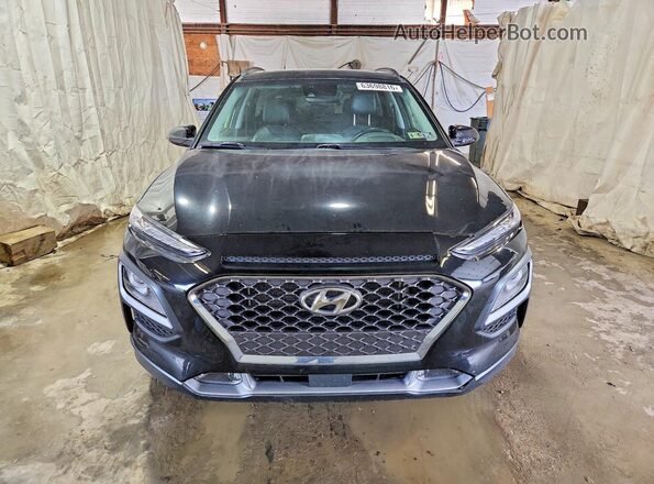 KM8K5CA58LU530747 2020 HYUNDAI KONA Black Вид спереду