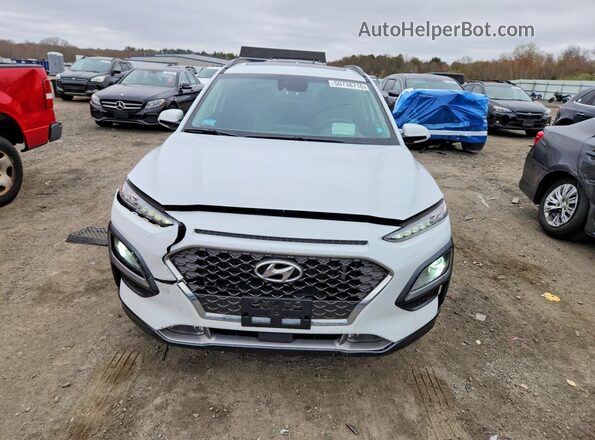 KM8K5CA5XMU625375 2021 HYUNDAI KONA Белый Вид спереди