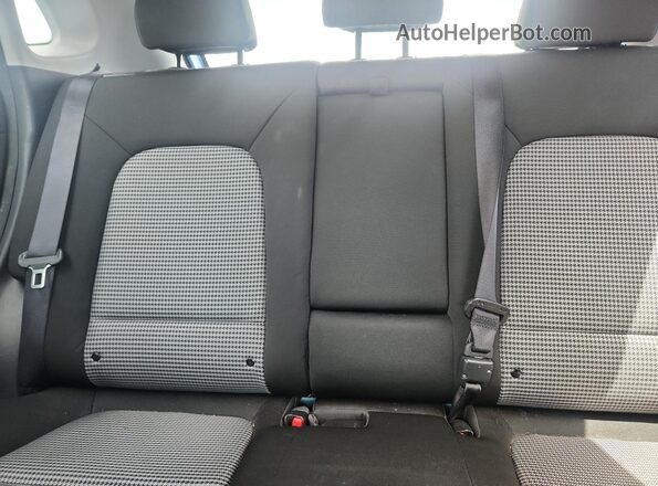 KM8K62AA1JU076598 2018 HYUNDAI KONA Blue Vista de los asientos traseros